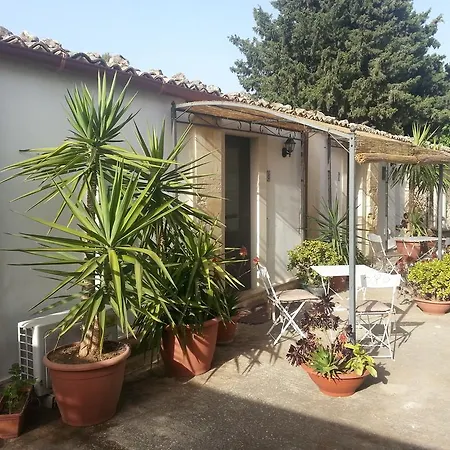 A Lumia Farm stay Noto